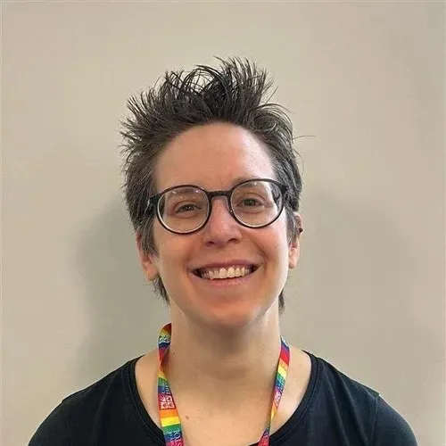 Carrie Weidner headshot